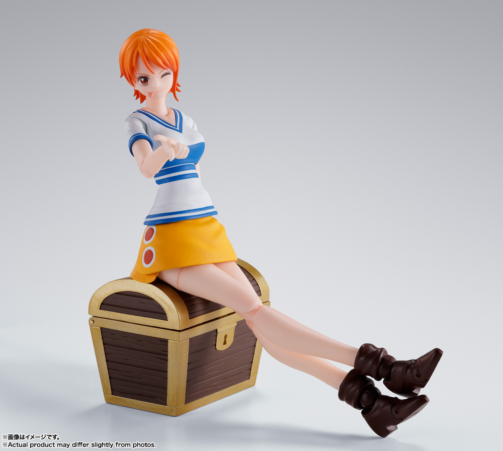 Bandai S.H.Figuarts Nami -Romance Dawn- "One Piece"