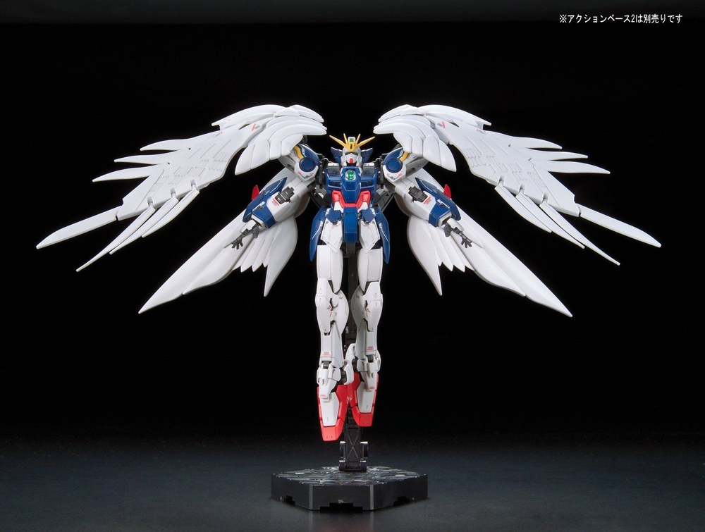 Bandai RG #17 1/144 Wing Gundam Zero (EW), 'Gundam Wing: Endless Waltz'