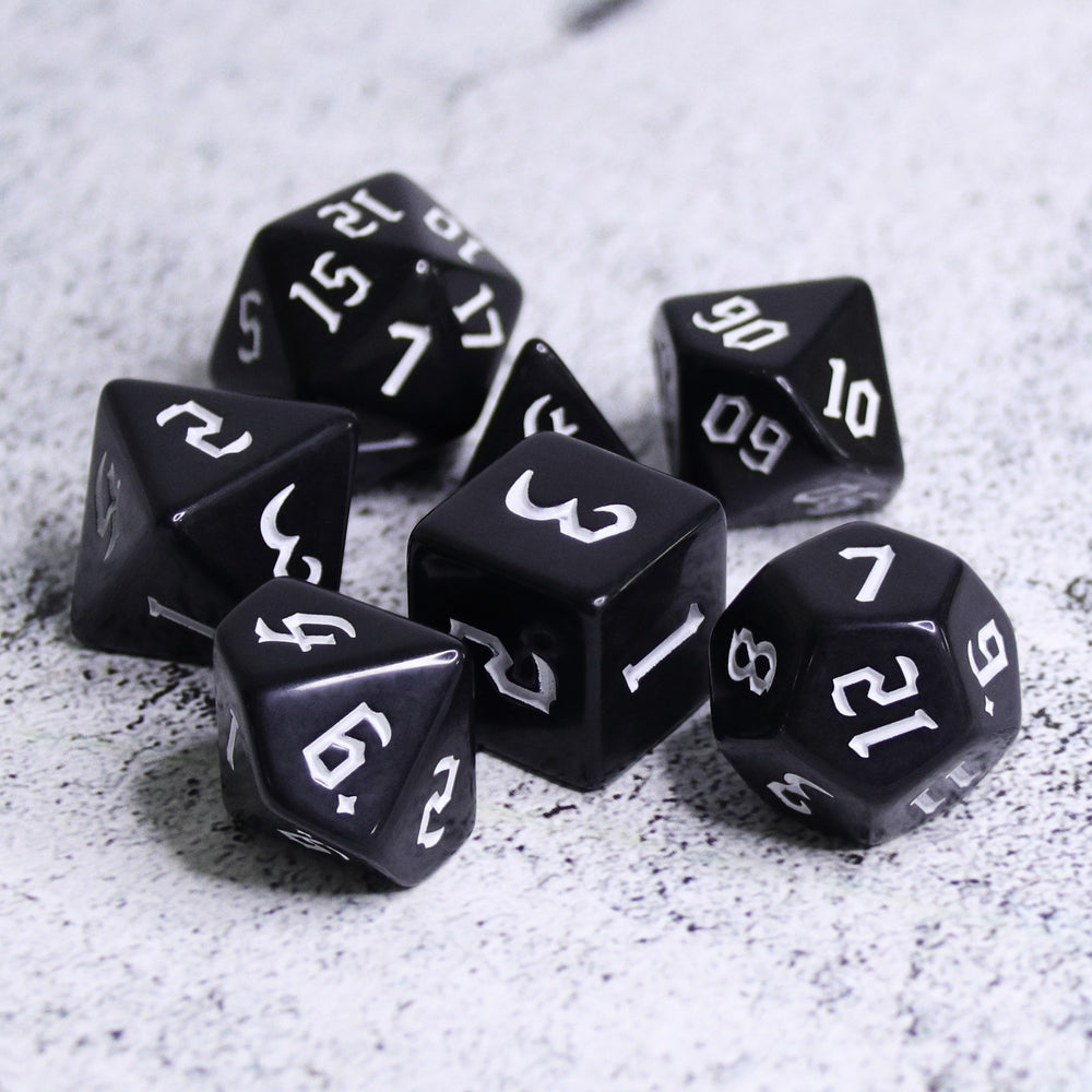Dice 7ct Tech White