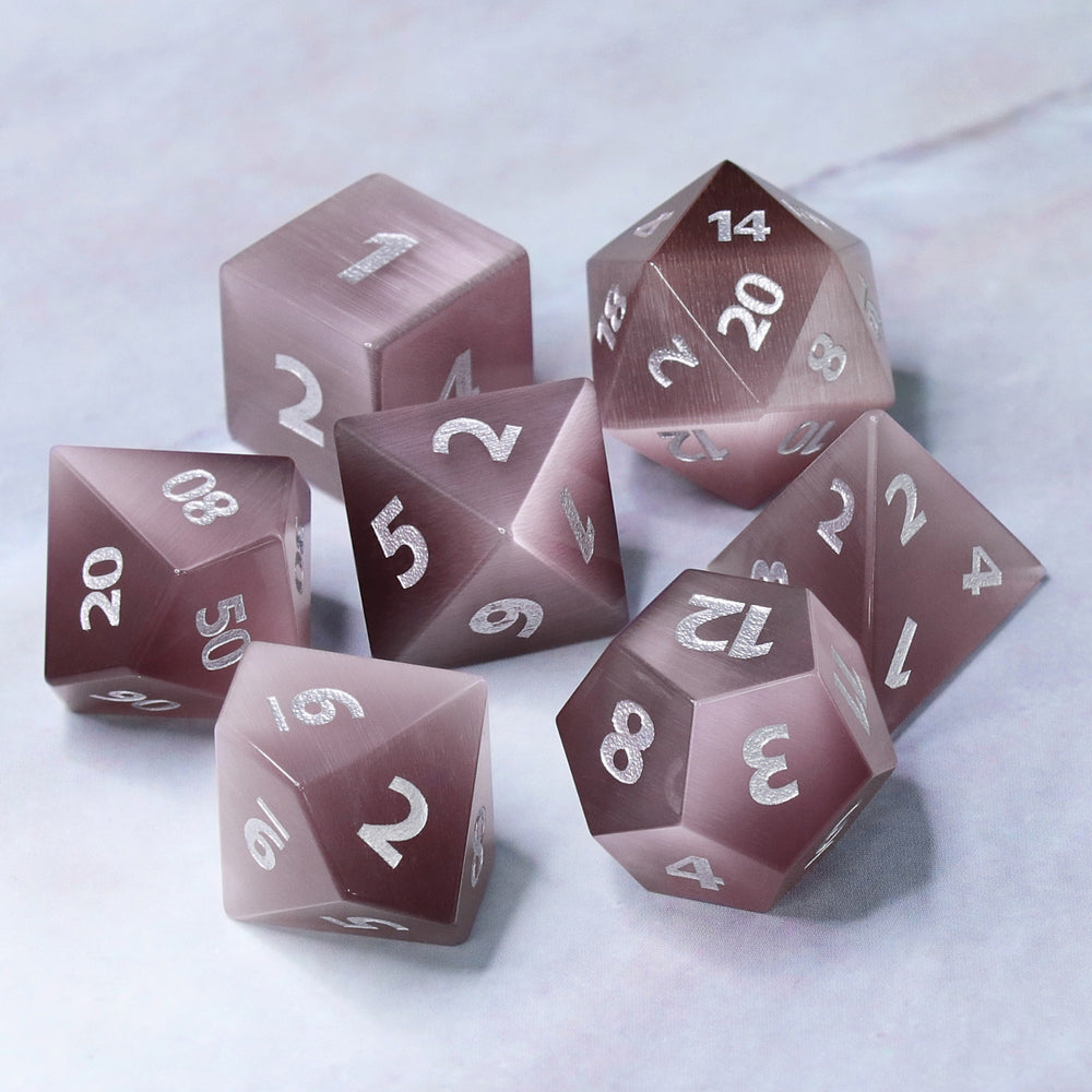 Gemstone Dice - 7ct Cat's Eye (Purple)